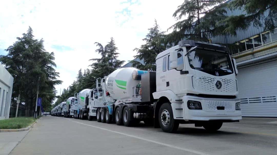 “多拉快跑”利器！中集車輛20臺EV·DTB半掛攪拌車挺進大灣區